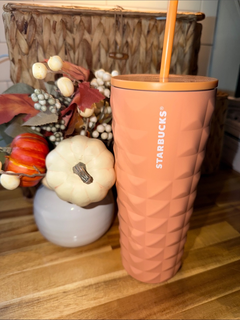 Starbucks 24 Oz Venti Tumblers Cup Peach Color Soft Touch